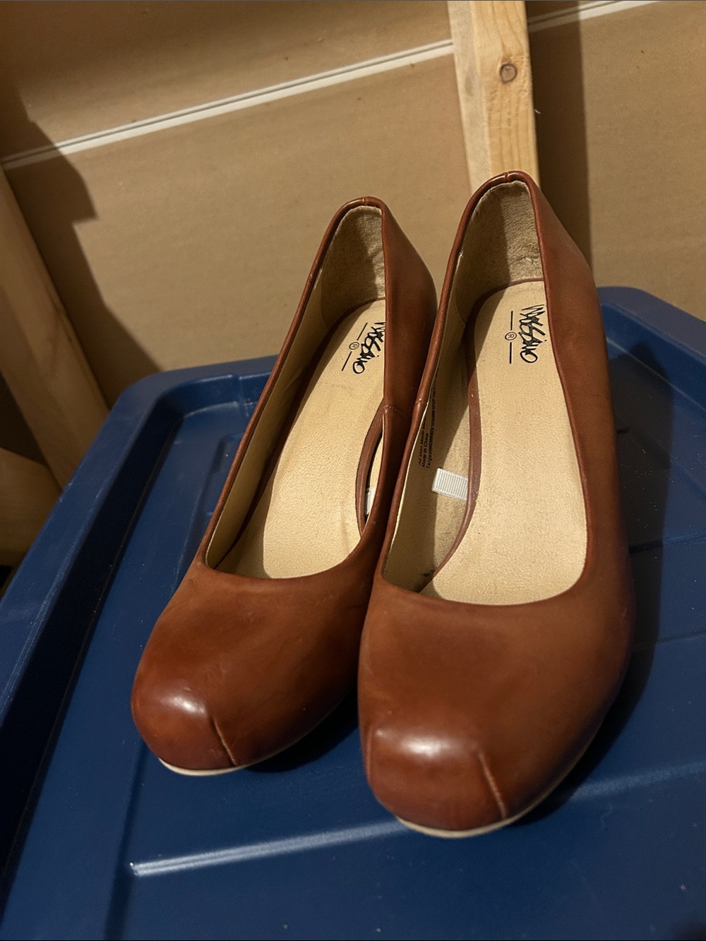 Mossimo Supply Co. Cognac Brown Round-Toe Heels